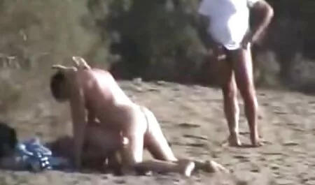 Mamá se peliculas porno en español latino sienta en la cara del hombre después del masaje