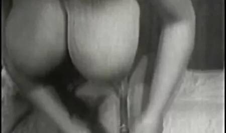 Rubia español latino xxx stripper Tetas Pequeñas y información