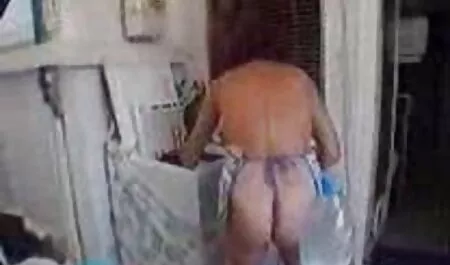Mamá peliculas español latino xxx niña el hombre de rodillas