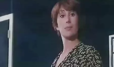Chica abrazos pornos en español latino agujero es hambre