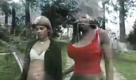 Sofá de cuero video xxx latino de intercambio de amigos