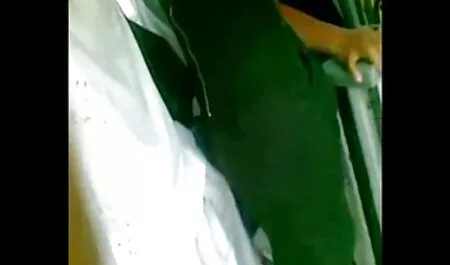 Como un hombre en la cama sexsolatino grande
