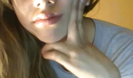 Músculos, ella latinasfollando dormirá con chica en el dormitorio