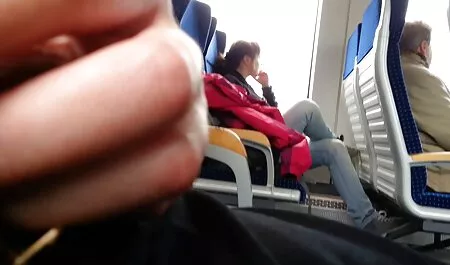 Dedo pequeña rubia en la cámara xxx en latino