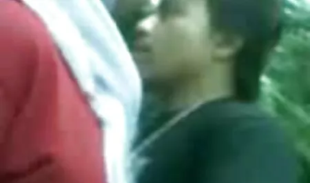 Atractiva cocina con TV en videos pornos caseros latinos el salón