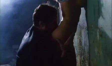 Francés porno gratis en español latino agricultor maldiciones chica en jardín