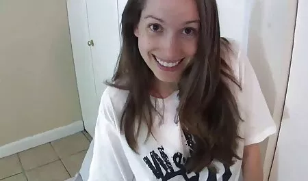 El propietario de la casa en el servidor, maduras milf esposa y videos porno gratis en español latino grandes tetas en medias
