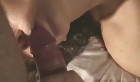 Rubia teniendo buen porno latino una mamada en variable antes de tener un trío