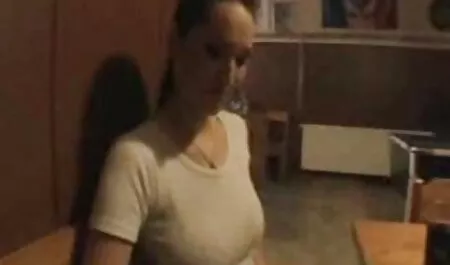 Travieso pequeño peliculas xxx español latino grupo tener sexo en la lavandería